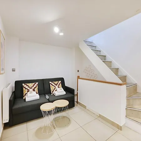 Charming -1br 4p - Gare District *