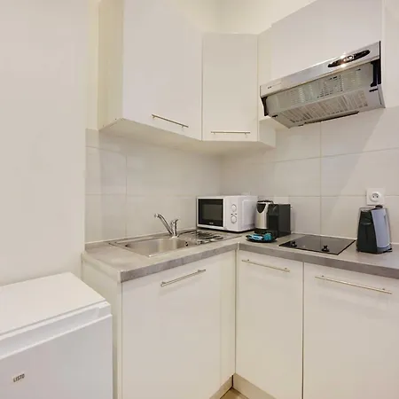 Charming -1br 4p - Gare District